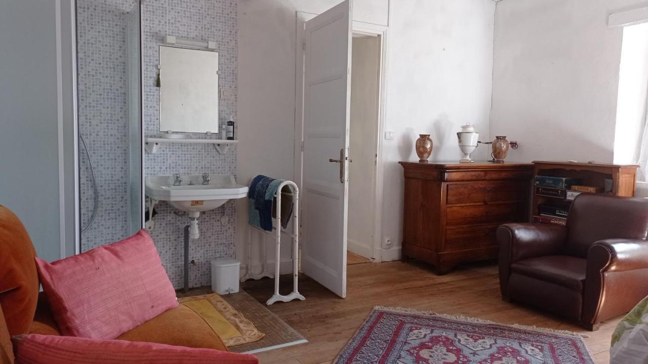 Bed and Breakfast Le Genevray La Mure  Esterno foto
